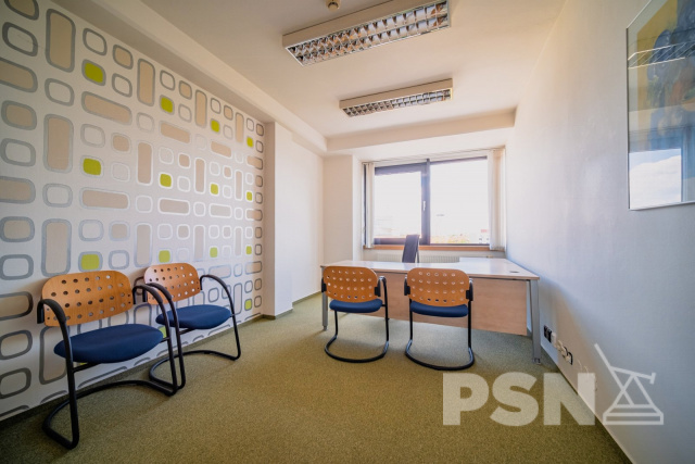 Kanceláře 20 m² až 2500 m² v&nbsp;centru Hradce Králové Nerudova 18/39, Hradec Králové